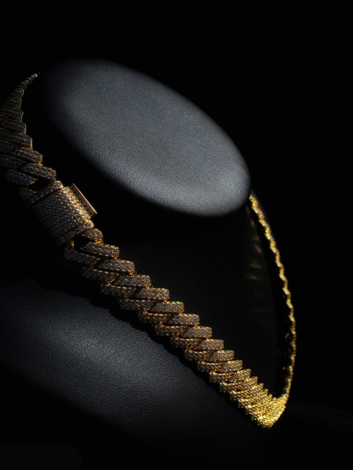 Bliss Cuban Link Necklace Gold